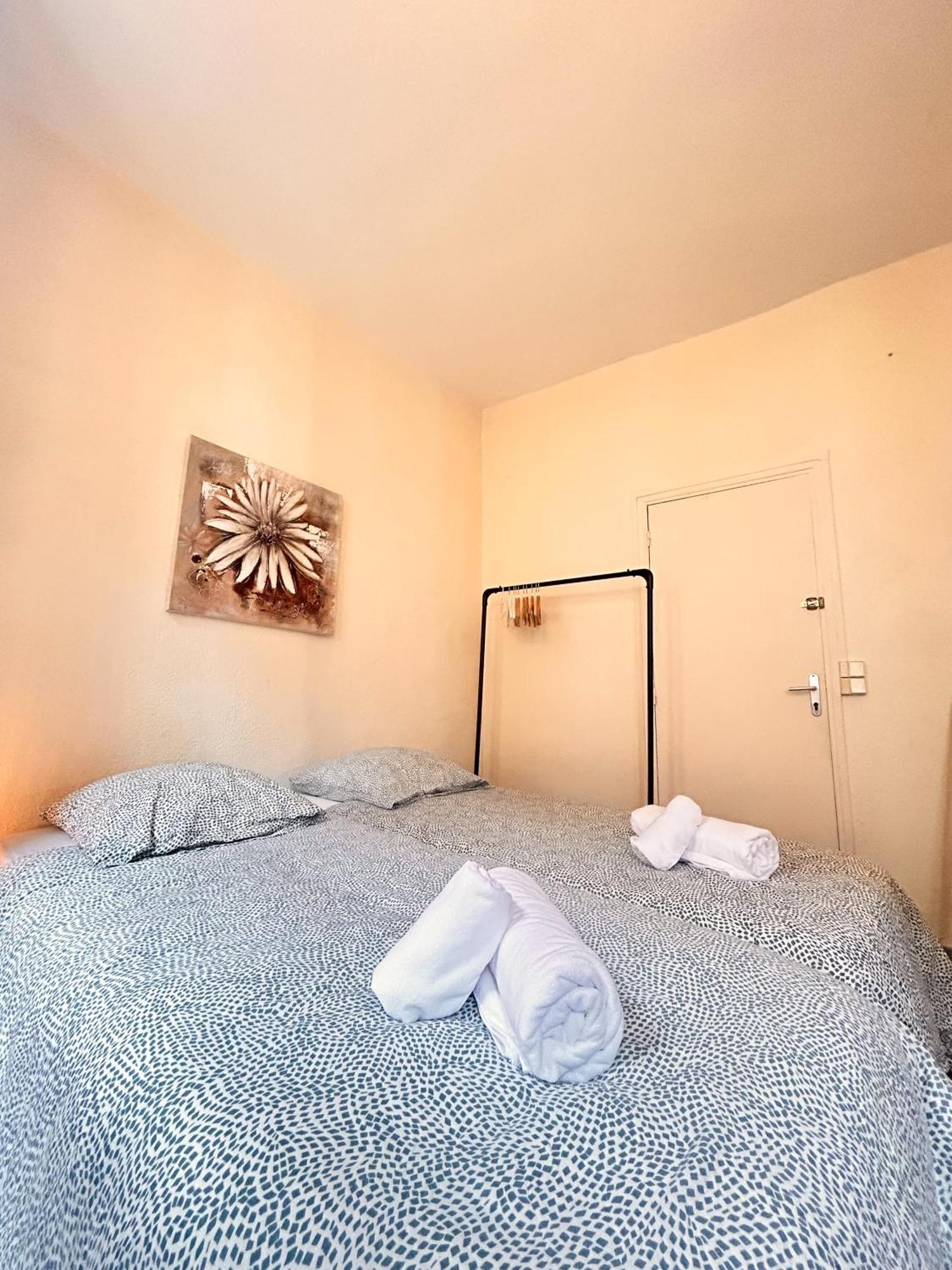 Apartamento L'Abri Douillet Montauban Exterior foto